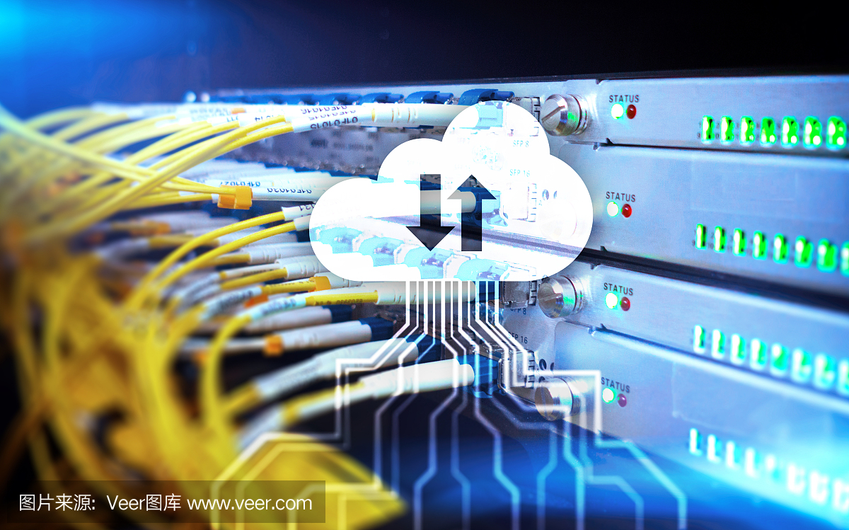 云服務器與計算、數(shù)據(jù)存儲與處理。互聯(lián)網(wǎng)和技術的概念。