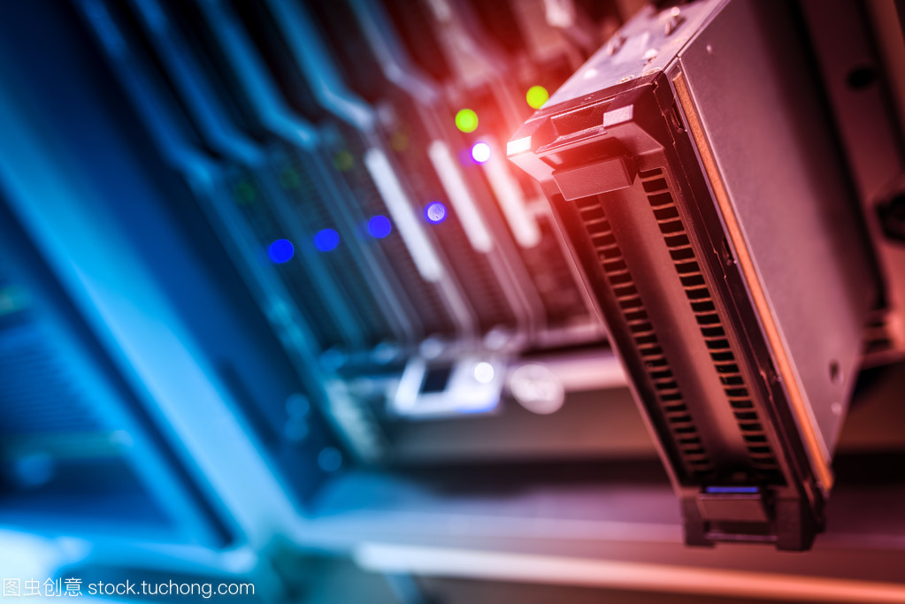 在國內(nèi)室數(shù)據(jù)存儲服務(wù)器